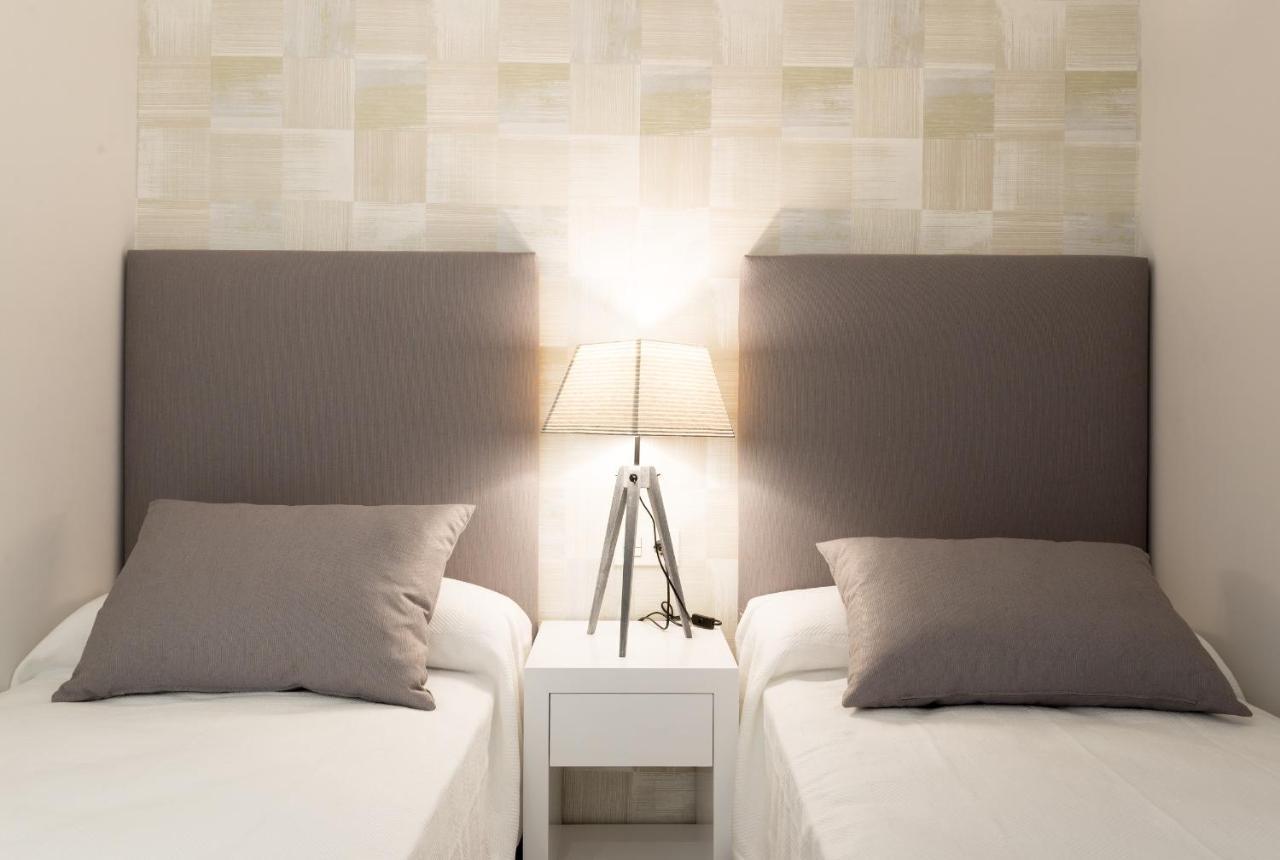 Puerto De Malaga Premium 3 Bedrooms Apartment Luaran gambar